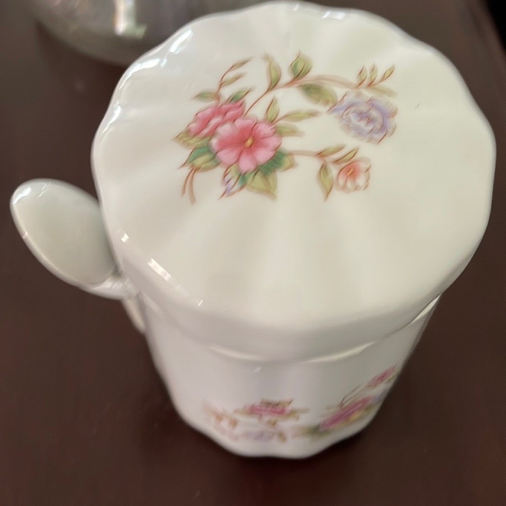 Old fashioned sugar container